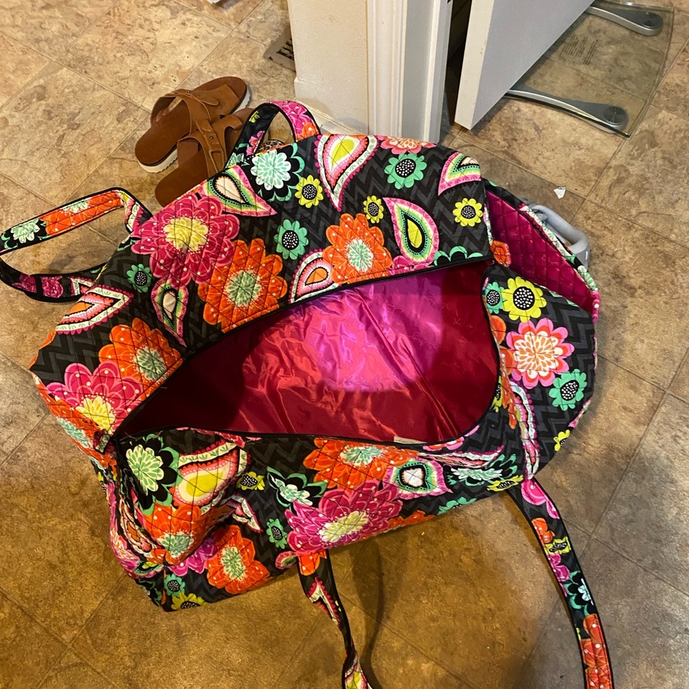 Vera Bradley Duffel Bag Ziggy Zinnia print